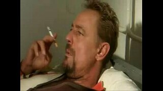 Á�待の若手女子高生