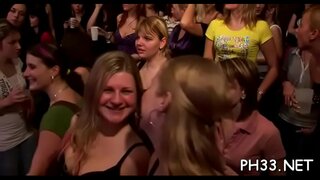 Harlots screaming ann ecstasy bho bhlàr a-muigh group sex le waiters