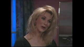 Ǵ�晴らしい金髪の女性吸コックが彼女のピンクcunt螺、ソファー